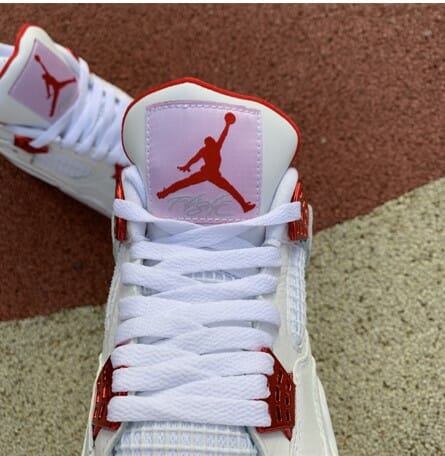 Air Jordan 4 Red Metallic
