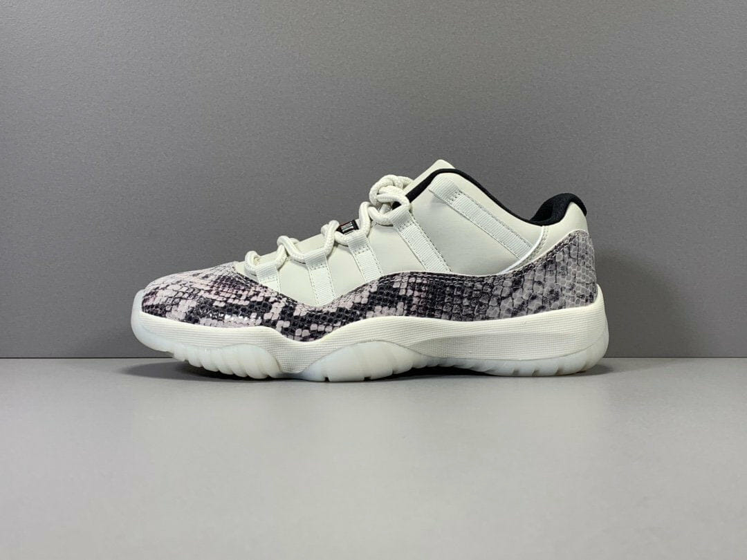 Air Jordan 11 Retro Low Snake Light Bone