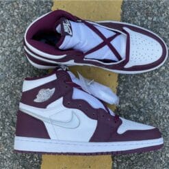 Air Jordan 1 High OG Bordeaux