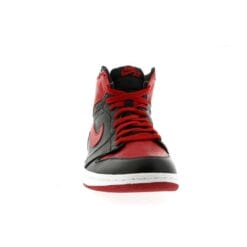 Air Jordan 1 Retro Banned (2011)