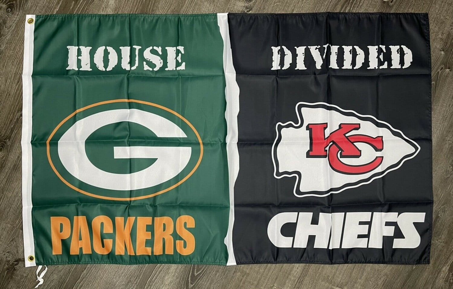 Green Bay Packers vs Kansas City Chiefs House Divided Flag 3x5 ft Banner ManCave