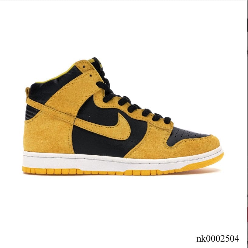 Alternative view of SB Dunk High Iowa Shoes Sneakers
