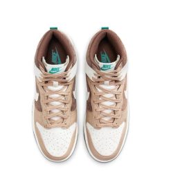 Alternative view of Dunk High Light Chocolate Shoes Sneakers
