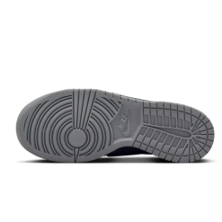Alternative view of Dunk Low Symbiote Shoes Sneakers