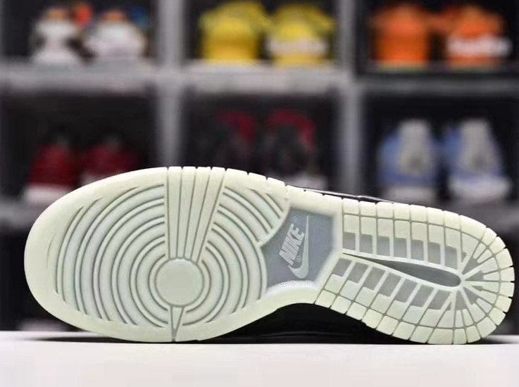 Dunk Low LPL League of Legends Shoes - Image 3