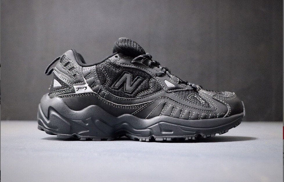New Balance 703 Shoes Sneakers - Image 2