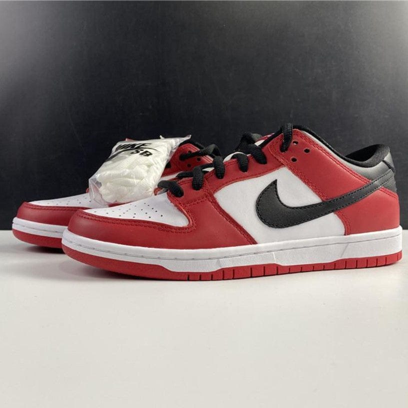 Alternative view of SB Dunk Low Pro Chicago Shoes Sneakers