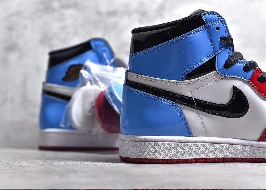 Air Jordan 1 Retro High Fearless UNC Chicago Shoes Sneakers - Image 5