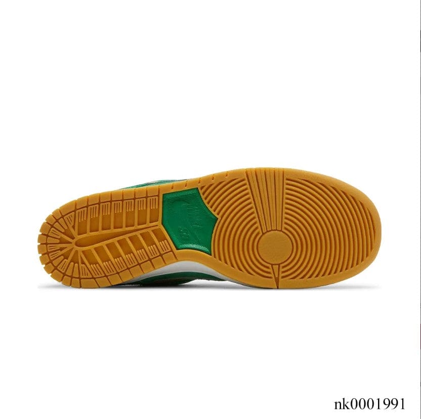 Alternative view of SB Dunk Low St. Patrick’s Day Shoes Sneakers