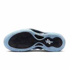 Alternative view of Air Foamposite One Psychic Blue Shoes Sneakers