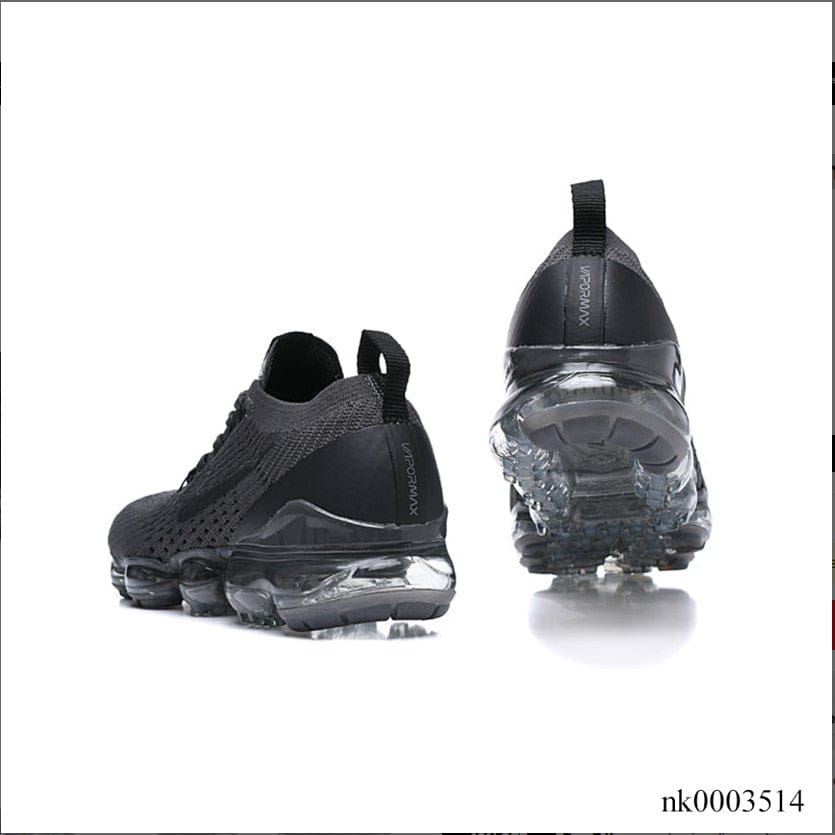 Air VaporMax Flyknit Shoes Sneakers (W) - Image 4