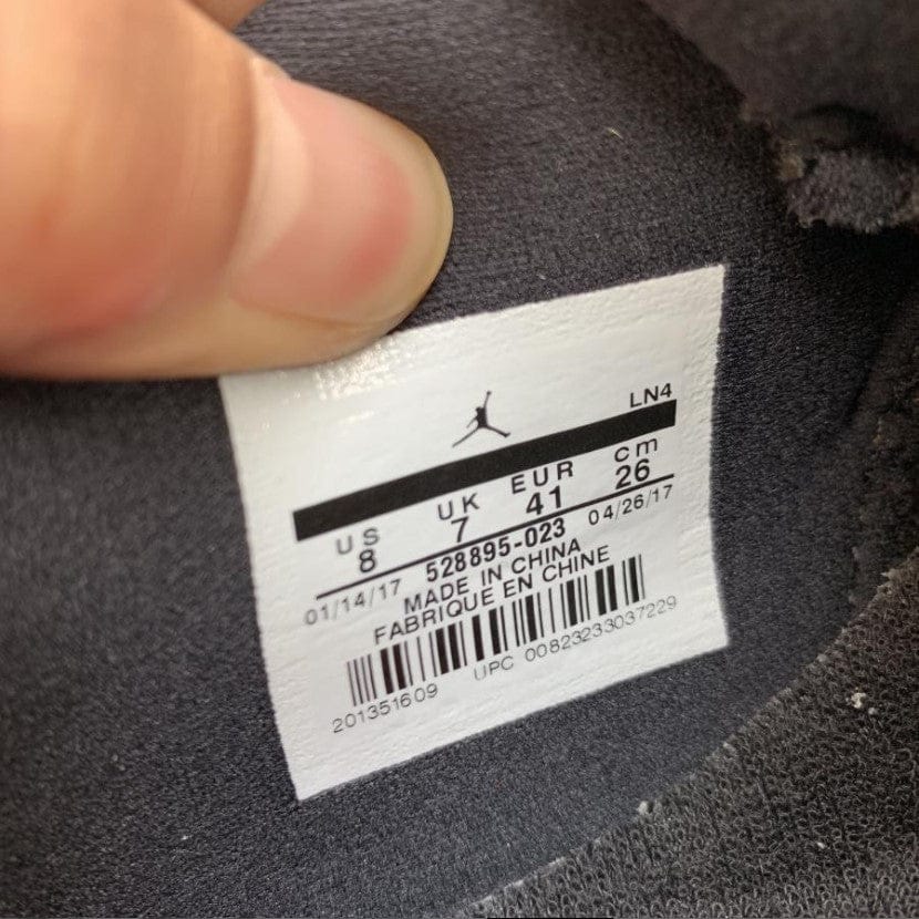 Air Jordan 11 Retro Low Infrared Shoes Sneakers - Image 4