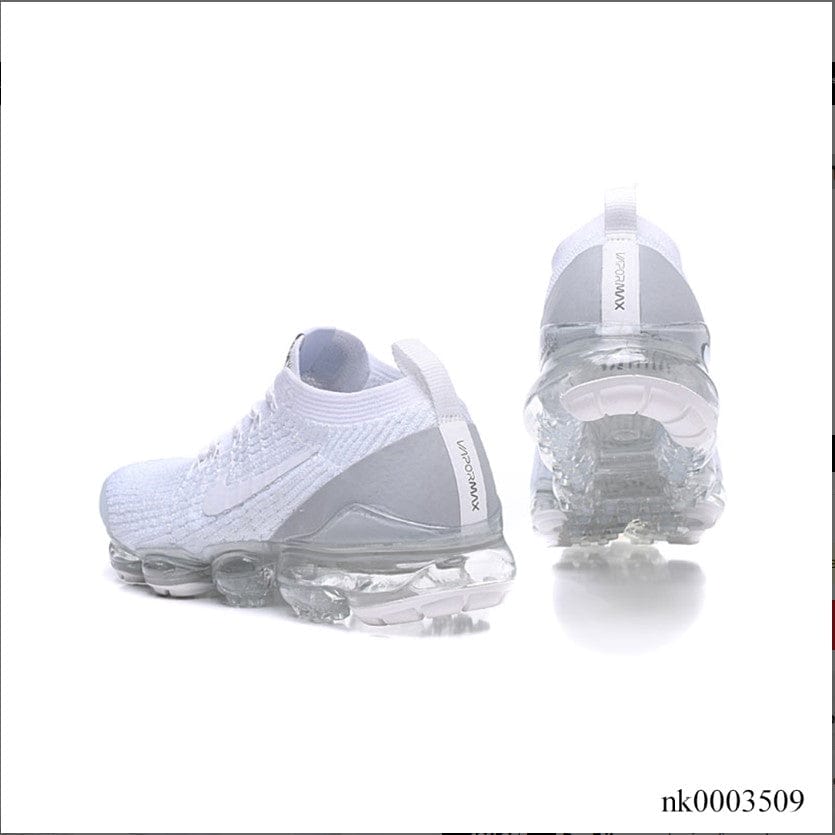 Alternative view of Air VaporMax Flyknit Shoes Sneakers (W)