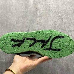 Alternative view of Travis Scott x Jumpman Jack Green Spark Shoes Sneakers