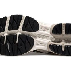 Alternative view of Asics Gel-Flux 4 White Black 1011B934-200