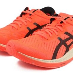 Alternative view of Asics Metaracer Tokyo 1011B075-700
