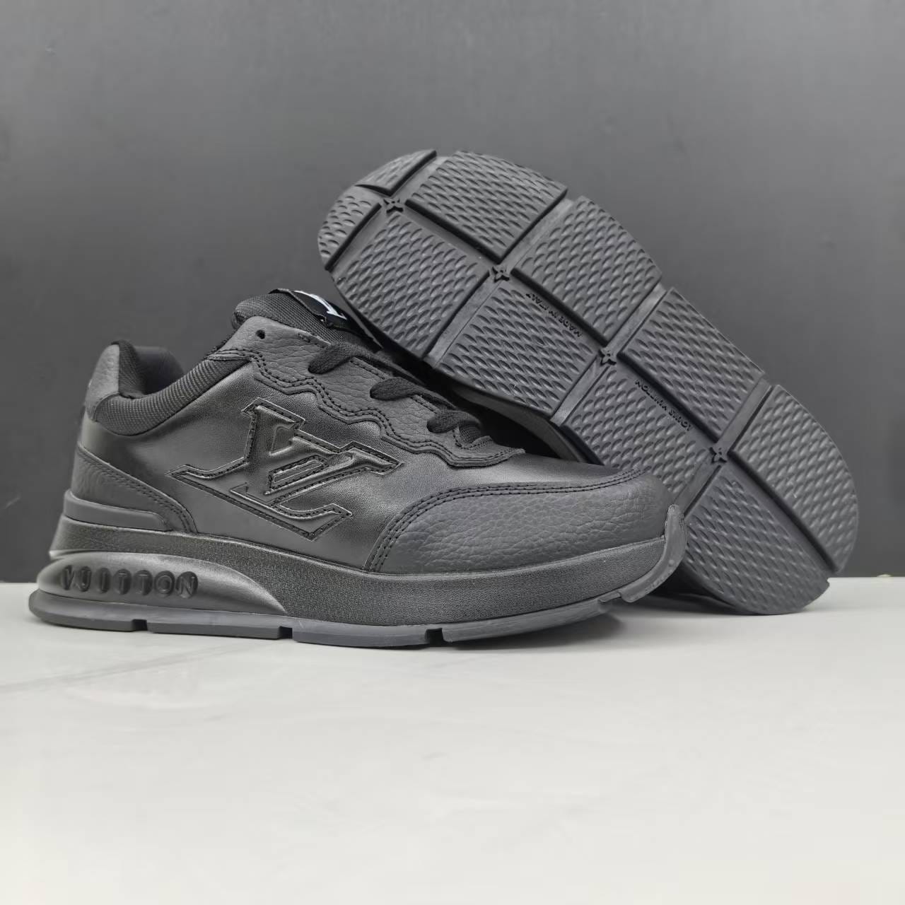 Alternative view of Luxury Lou Paris Classic Trainers Black Shoes Sneakers