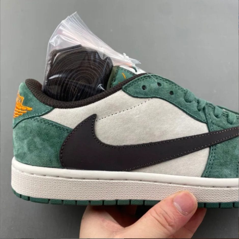 Travis Scott x Air Jordan 1 Low OG SP Green Velvet Shoes Sneakers - Image 14