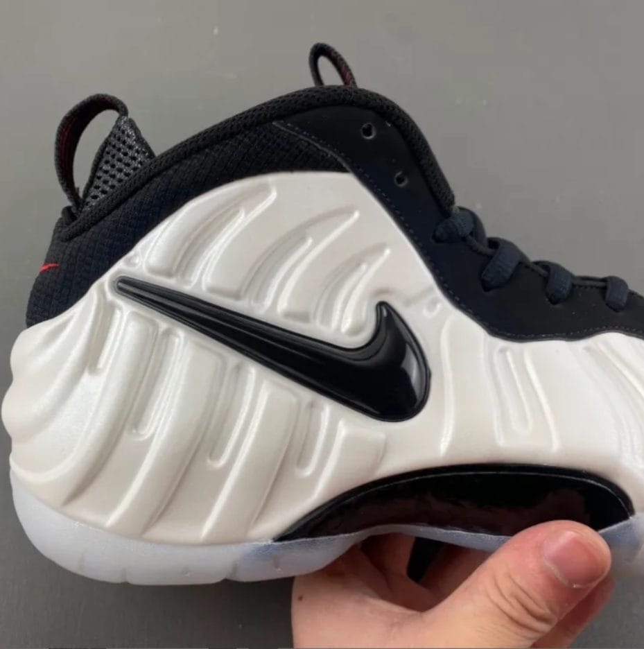 Air Foamposite Pro Pearl Shoes Sneakers - Image 4