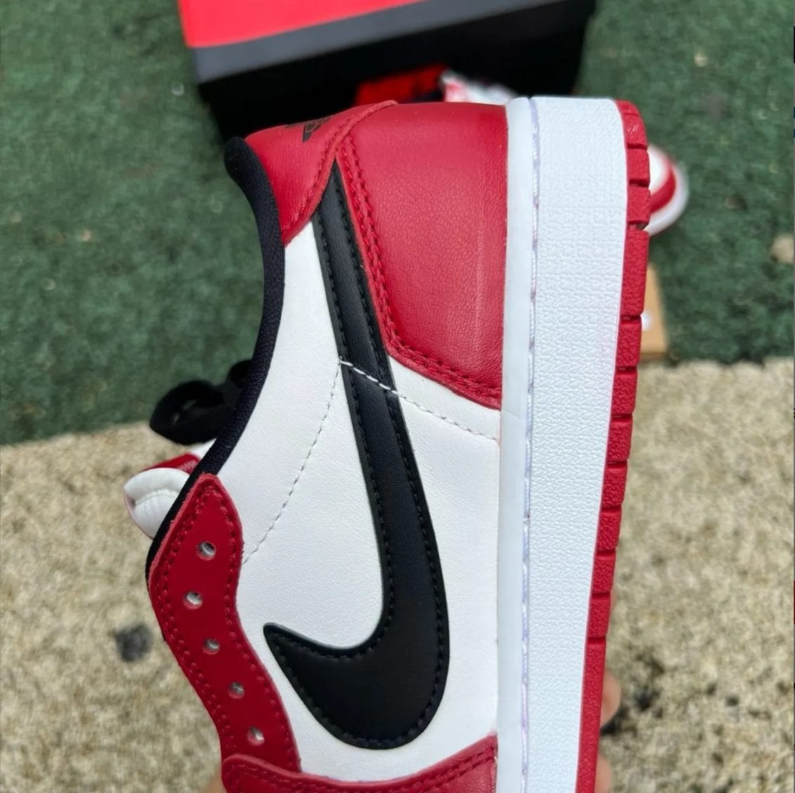 Air Jordan 1 Low OG Chicago 2025 Shoes Sneakers - Image 5