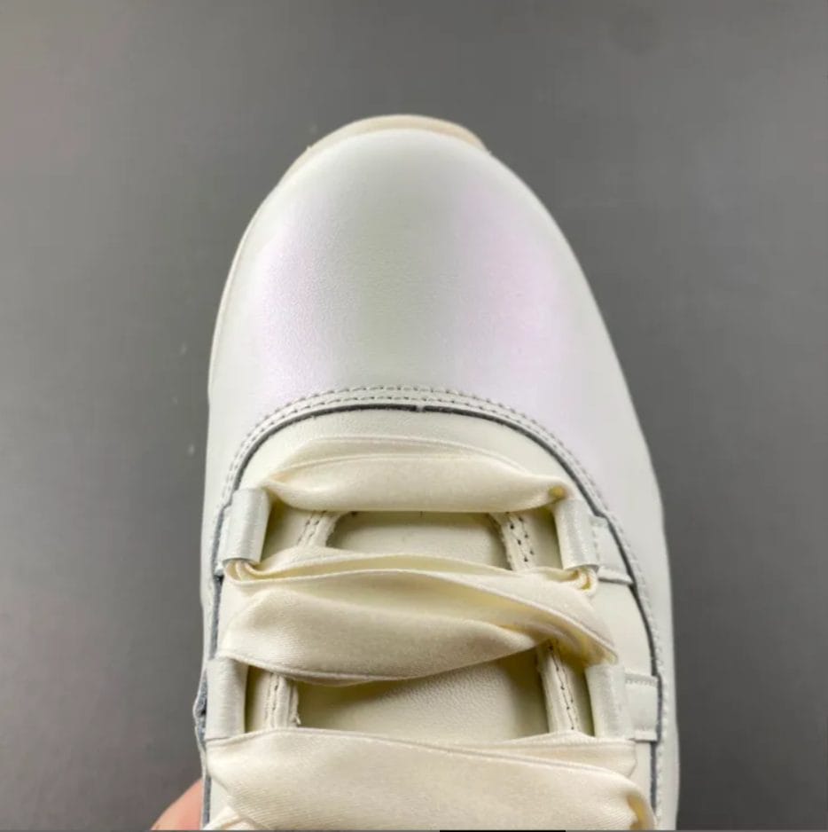 Air Jordan 11 Pearl Shoes Sneaker - Image 17