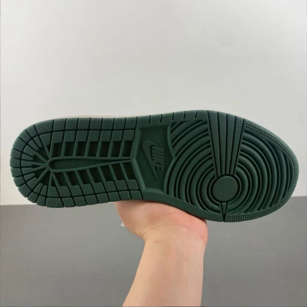 Travis Scott x Air Jordan 1 Low OG SP Green Velvet Shoes Sneakers - Image 17