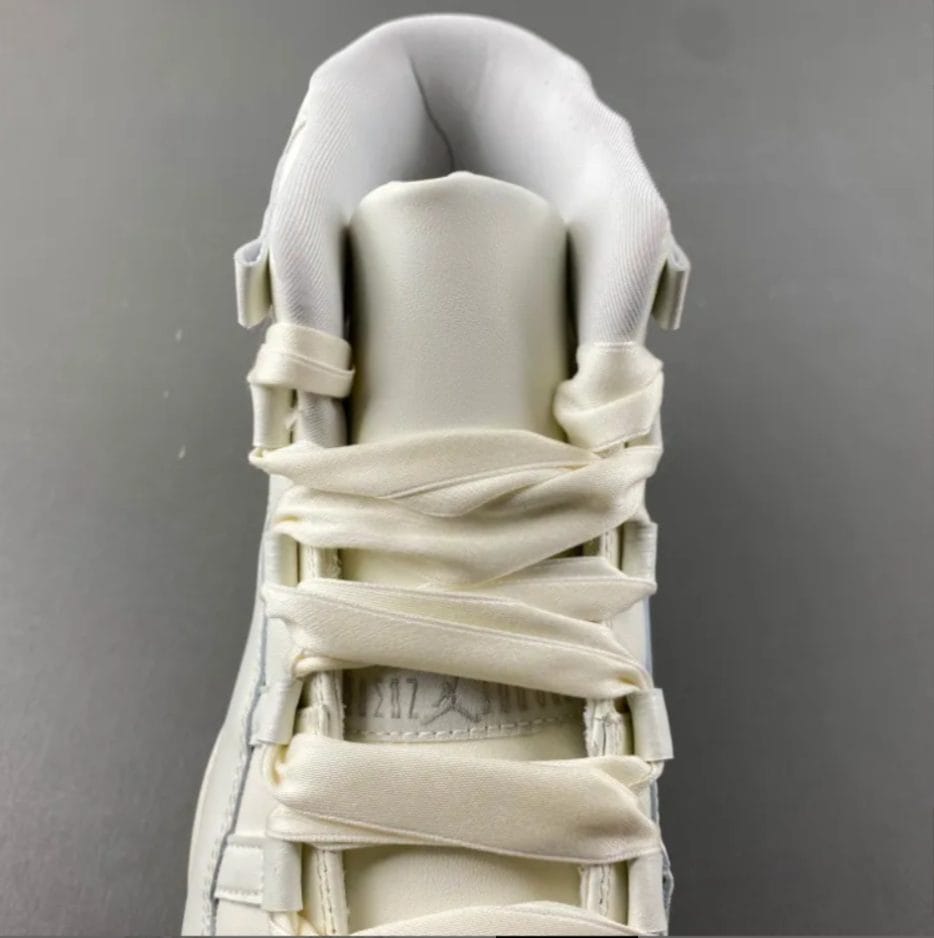 Air Jordan 11 Pearl Shoes Sneaker - Image 18