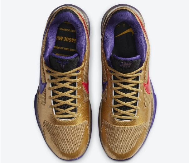 Undefeated x Zoom Kobe 5 Protro Hall Of Fame DA6809 700 - Image 4