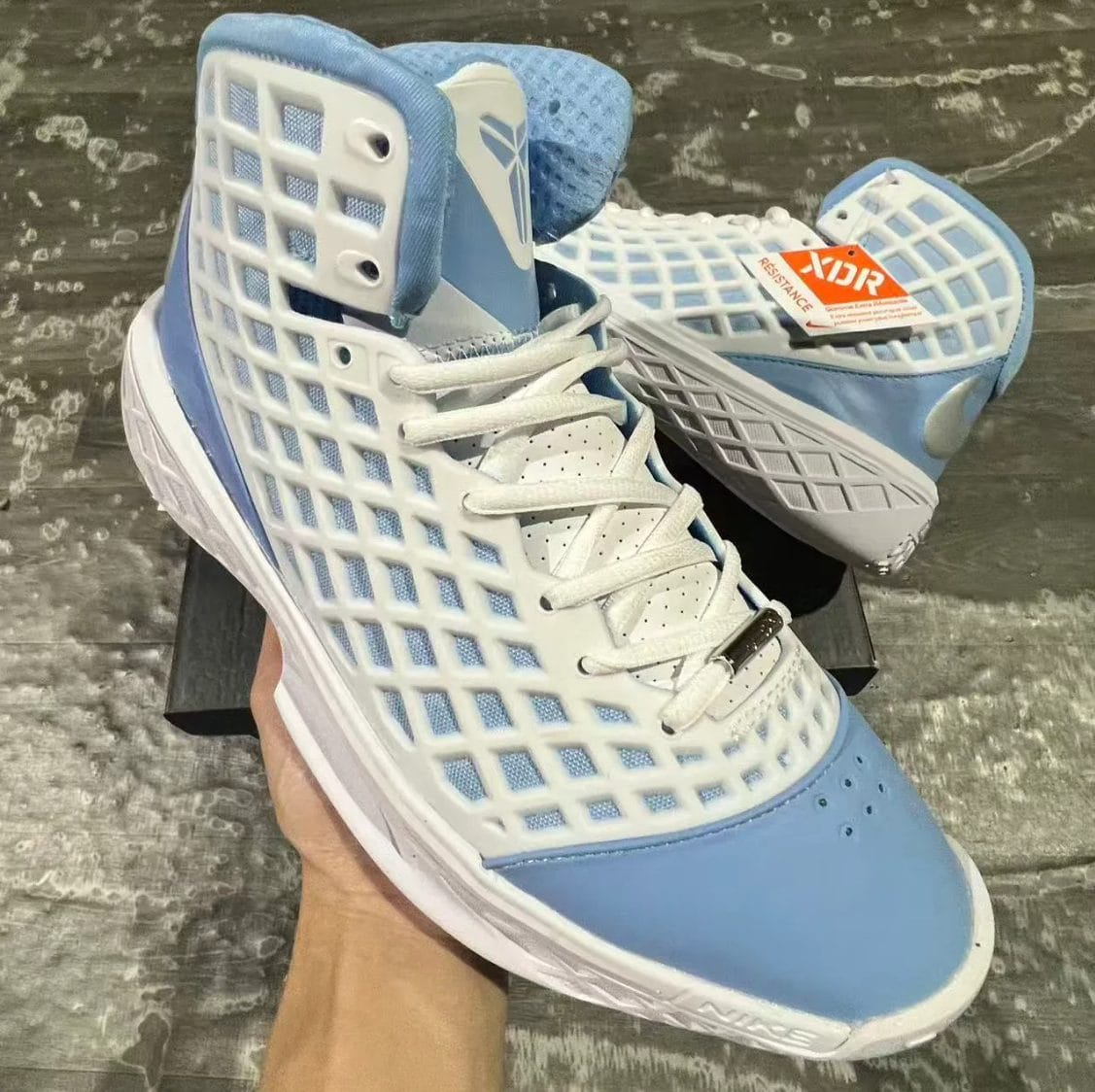 Kobe 3 Protro Christmas Shoes Sneakers - Image 3