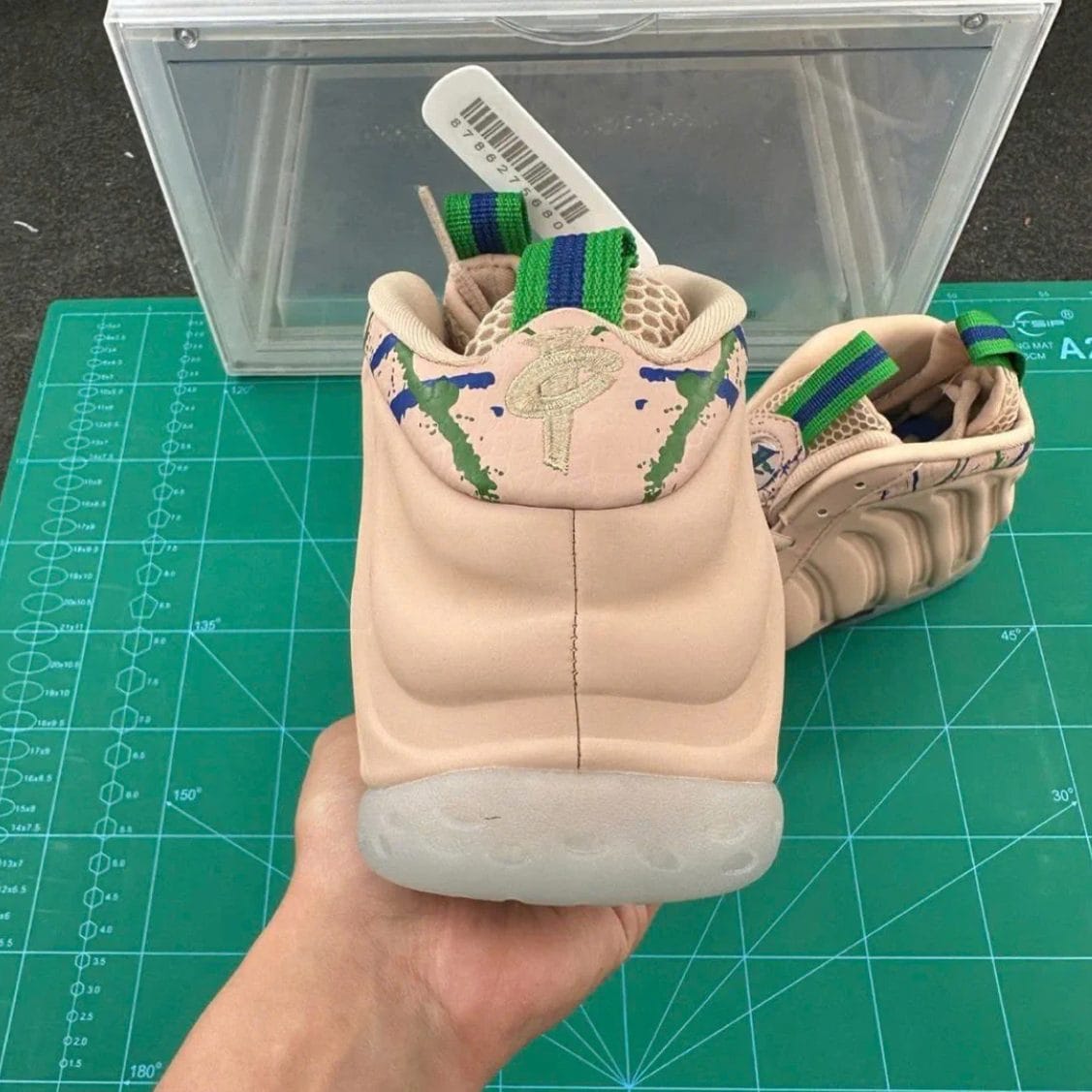 Air Foamposite One Particle Beige Shoes Sneakers - Image 11