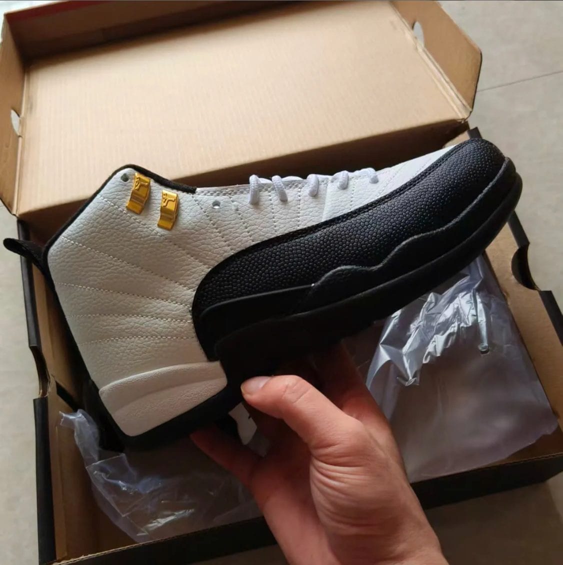 Alternative view of Air Jordan 12 Taxi 2025 Shoes Sneakers