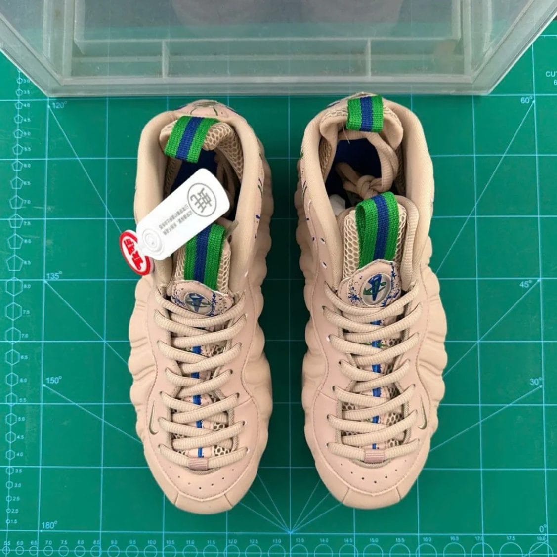 Air Foamposite One Particle Beige Shoes Sneakers - Image 6