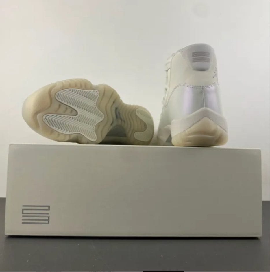 Air Jordan 11 Pearl Shoes Sneaker - Image 9