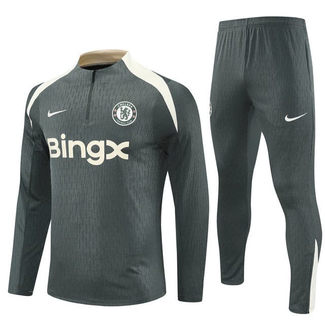 Chelsea 2025-26 Soccer Training Set – Sleek Graphite