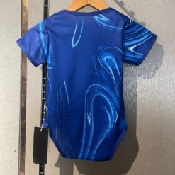 Alternative view of Chelsea 202526 Adorable Young Blues Fan Soccer Baby Bodysuit – Blue