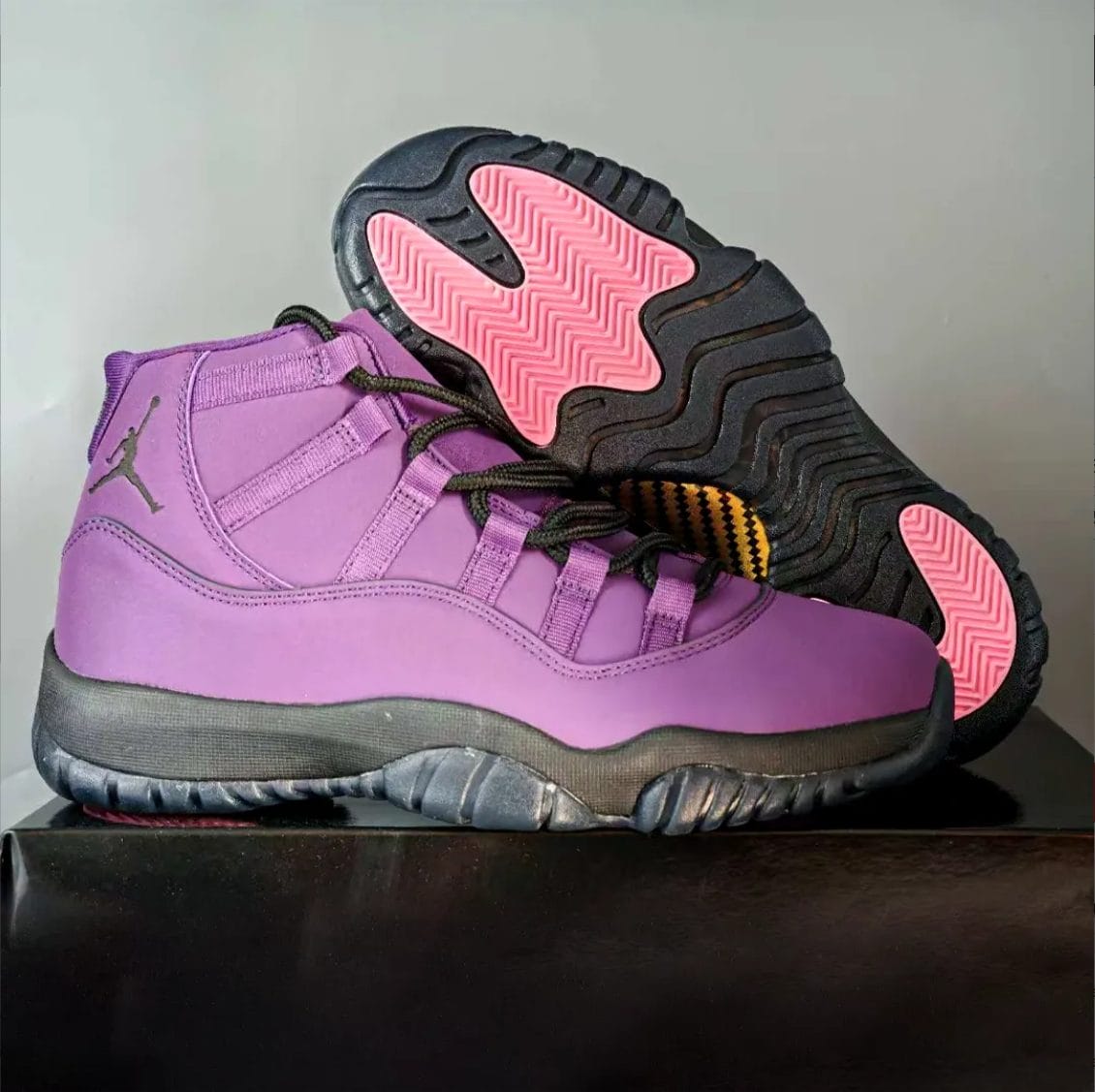 Air Jordan 11 Mojave Shoes Sneaker - Image 5
