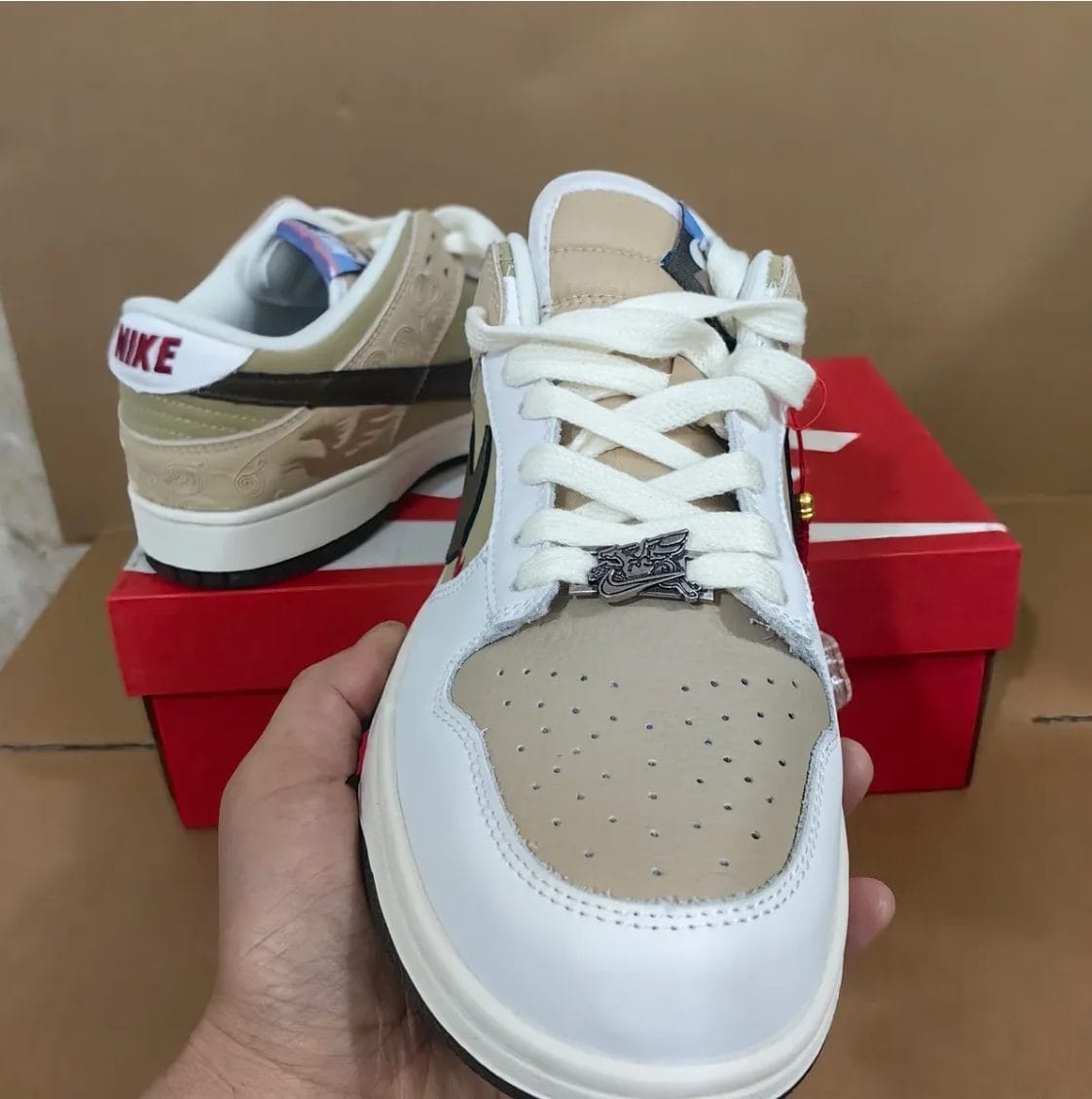 Dunk Low Year Of The Horse Shoes Sneakers - Image 10